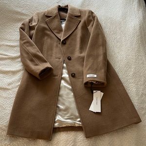 Beautiful Tan Calvin Klein Coat. NWT
